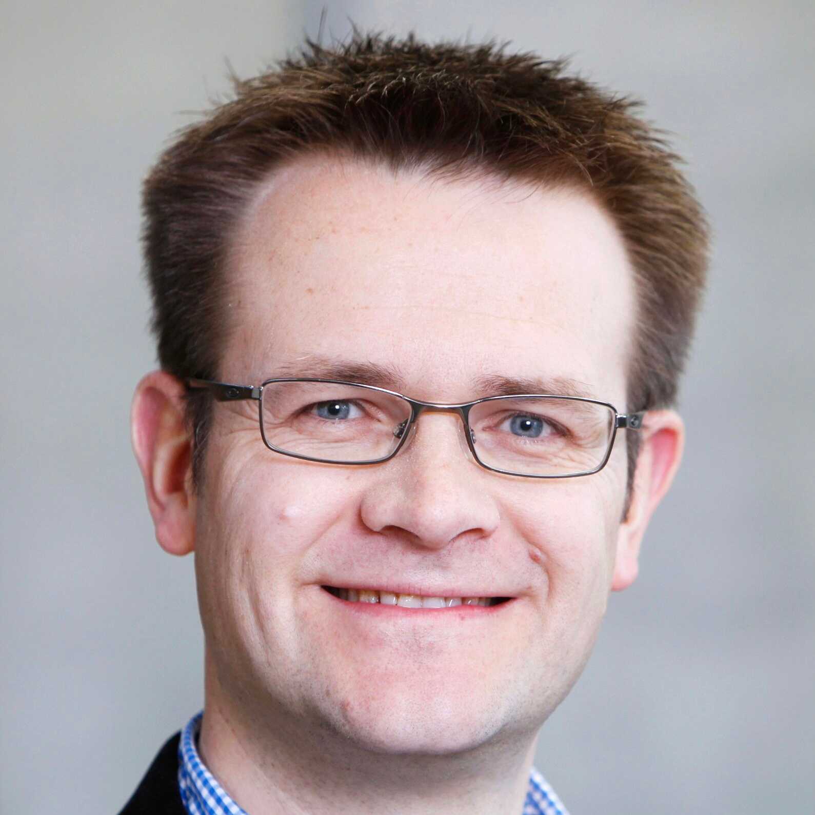 Prof. T. Schmidt