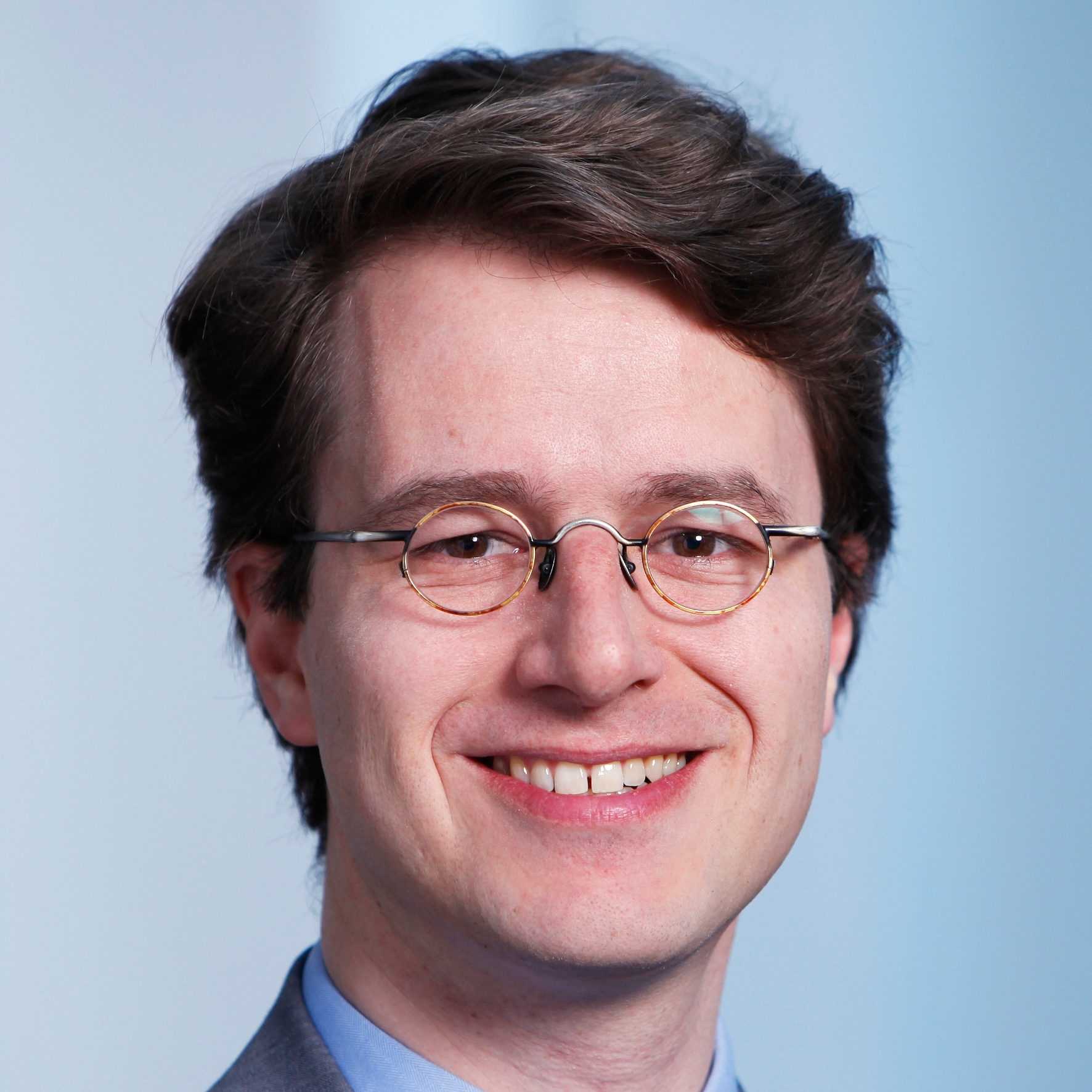 Prof. Dr. V. Hoffmann