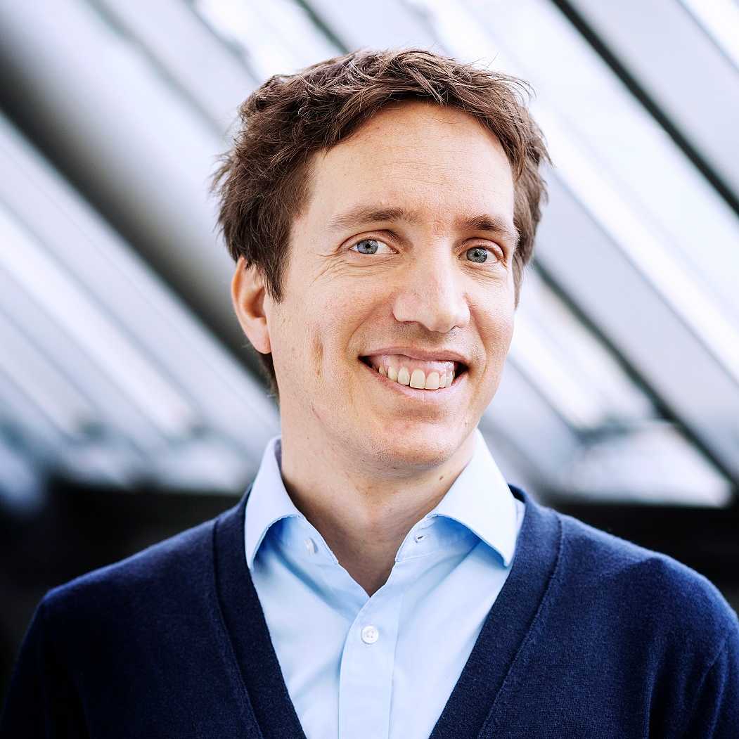 Prof. Dr. S. Bjarne